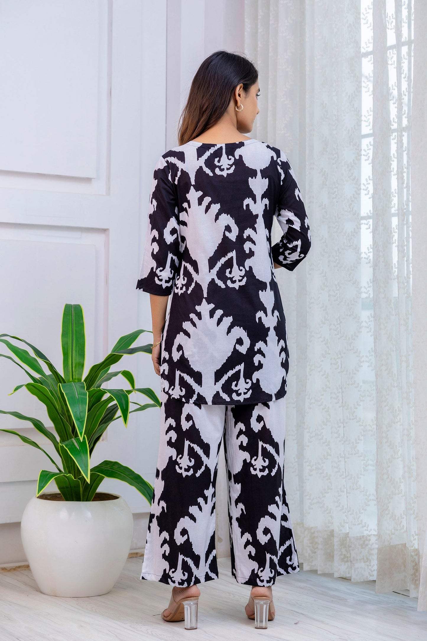 Floral Feels Flowing Silhouettes Rayon Co-ord Set