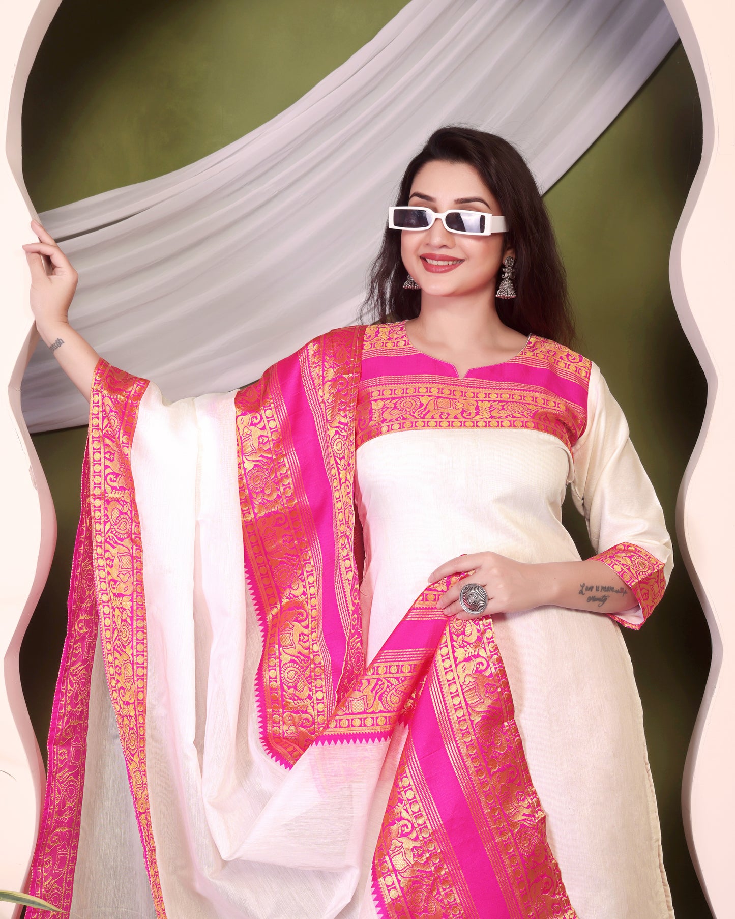 Cotton Kurti and Dupatta with Intricate Weaving Work