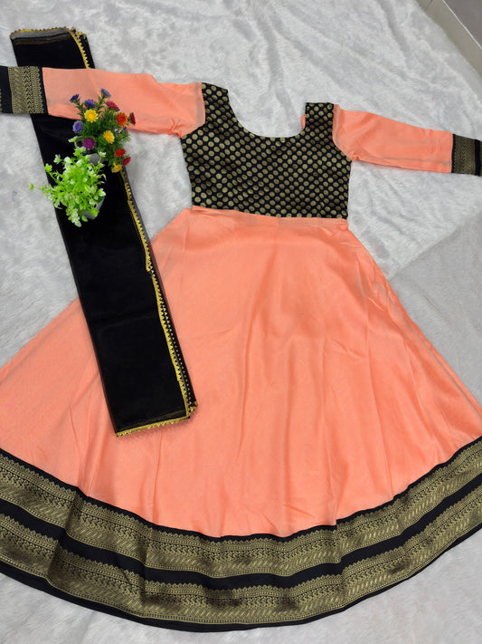 Elegant Peach Antalkali Suit with Jacquard Silk & Net Dupatta
