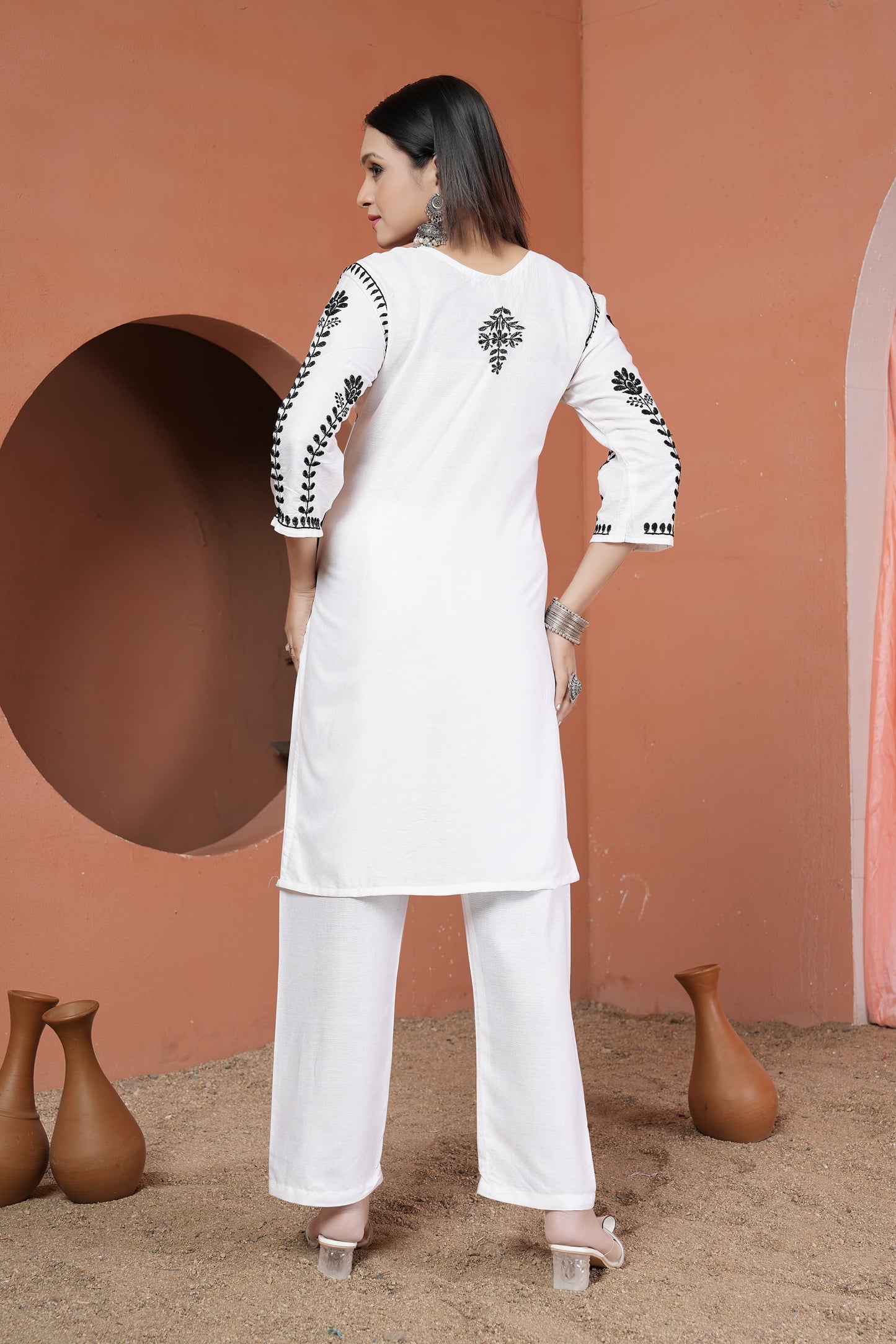 Classic Ethnic Wear – Rayon White Chikankari Kurti & Pant